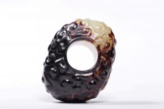 珍藏:和田玉籽料带沁皮鸡心佩 高4.4cm3.5cm厚1.7cm重44.4g